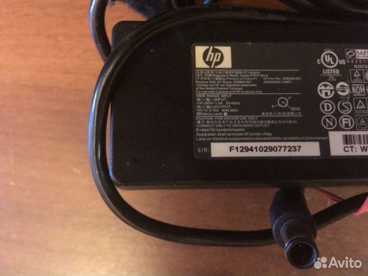 Блоки питания, зарядное устройство для ноутбука