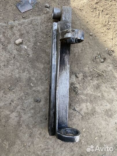 Кронштейн коллектора октавия а5