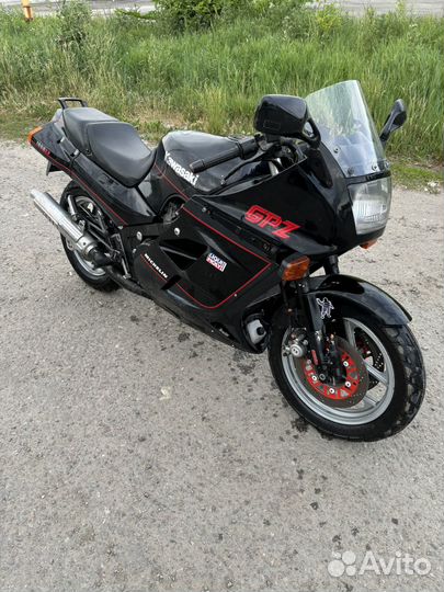 Kawasaki GPZ 1000