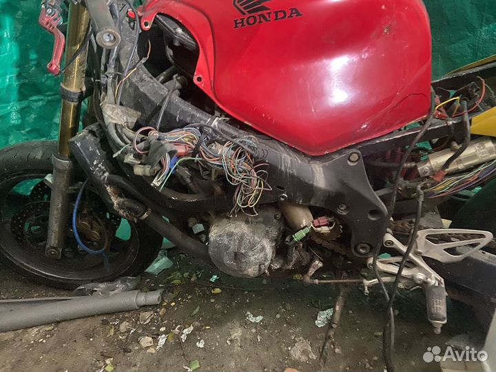 Honda cbr600f4