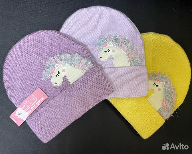 Новые шапочки в ассортименте