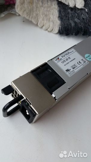 Серверный блок питания 500Вт Emacs M1R-2500G