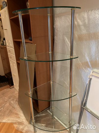 Этажерка стеклянная