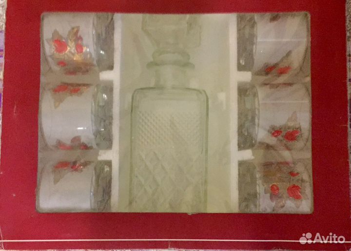 Наборы стаканов новые,ваза, стекло