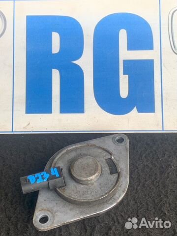 Клапан изменения фаз грм Opel Corsa D A12XER 2011