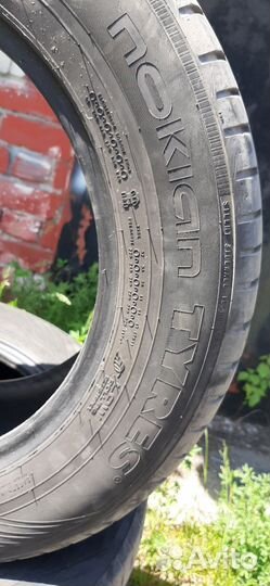 Nokian Tyres Hakka Blue 2 215/60 R16