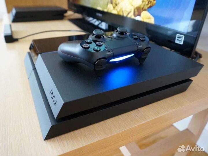 Игровая приставка ps4