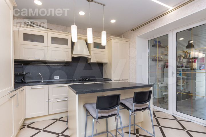 Таунхаус 105 м² на участке 1 сот.