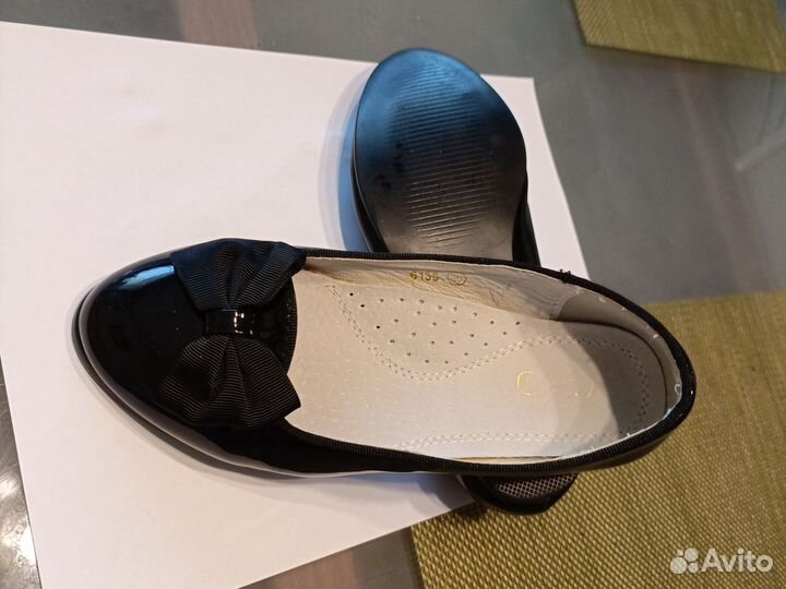 Лаковые туфельки на девочку р-30