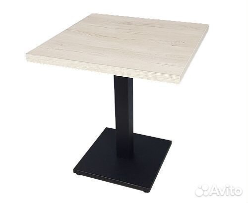 Стол для кафе