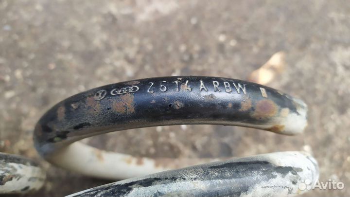 Передние пружины Т3 фольсваген транспортёр