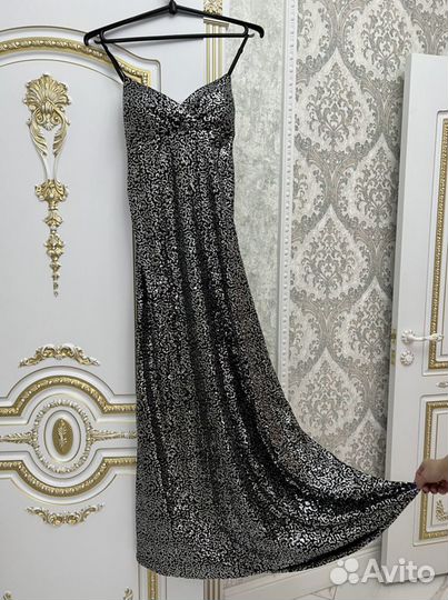 Платье вечернее