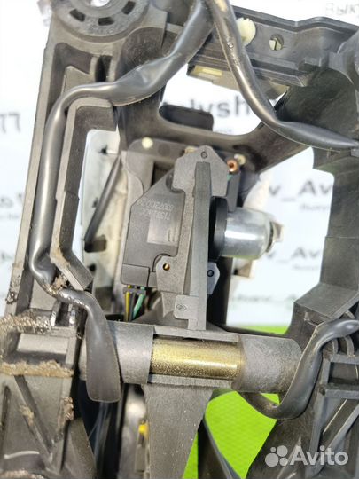 Селектор рычаг АКПП Ford Focus 1