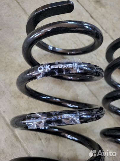 Пружины OBK C4T-21642 на Mark jzx110 gx110