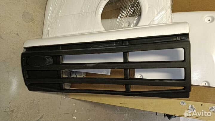 Верхняя облицовка Carrier Xarios 300/350/500/600