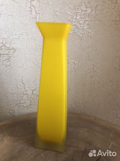 Ваза молочное стекло