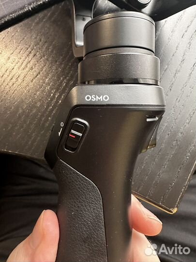 Стабилизатор для съемки DJI osmo Mobile