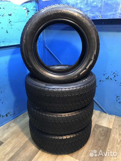 Bridgestone Blizzak DM-V2 235/60 R18