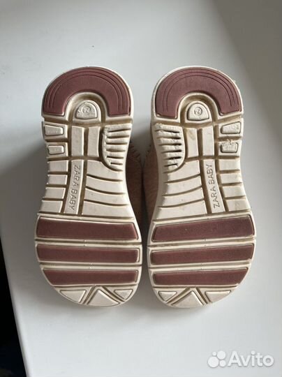 Кроссовки zara 24