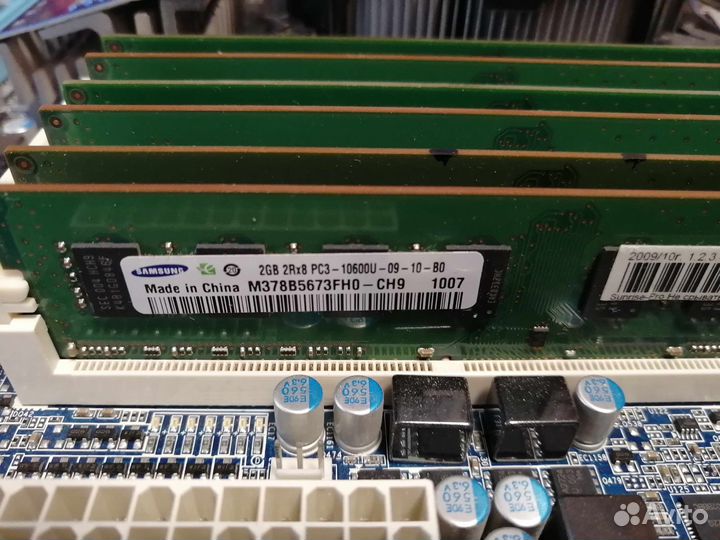 Gigabyte GA-X58A-UD3R+процессор+озу+видеокарта+++