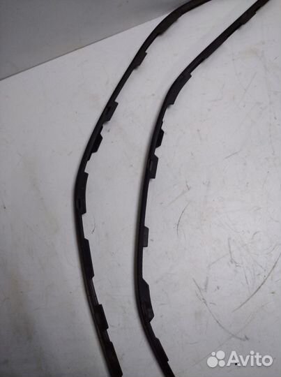 Спойлер переднего бампера Peugeot 307