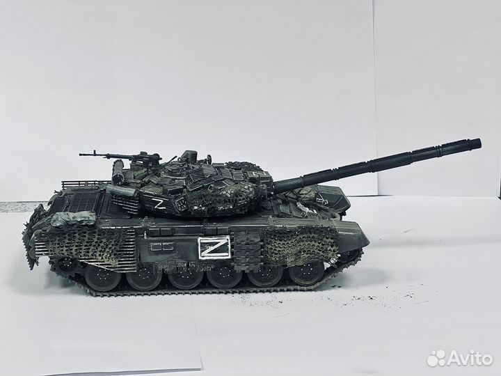 Сборная модель танка Т-72 1/35