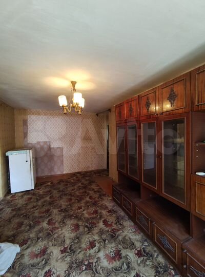 3-к. квартира, 60 м², 4/4 эт.