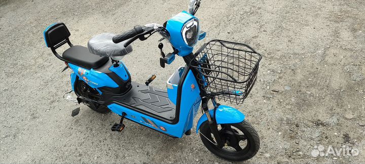 Электросамокат - Электроскутер 48V 80A 550W