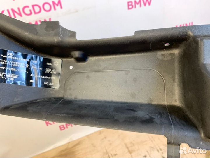 Планка радиатора Volvo C30 B4204S3 2012