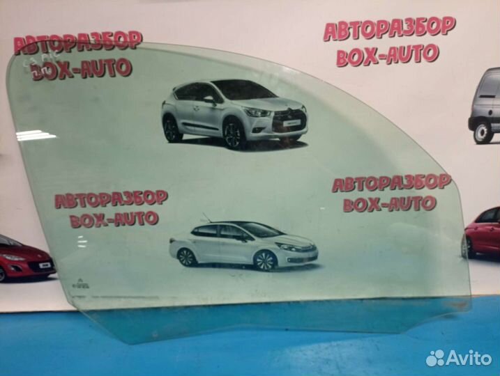 Стекло переднее правое Citroen C3 Picasso