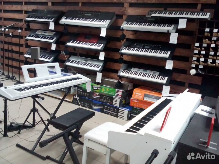 Midi контроллер Novation LaunchKey Mini MK3 25