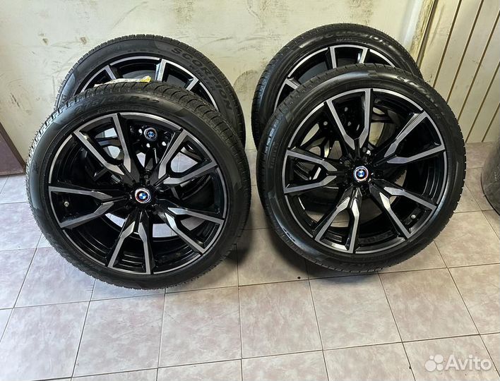 Зимние колеса оригинал BMW x7 G07 755 M style