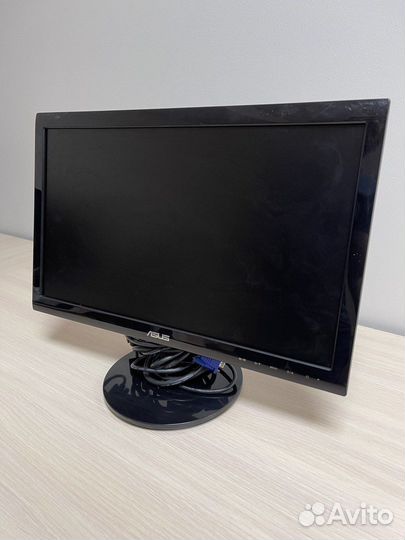 Asus VS197DE Монитор Б\у хорошее состояние