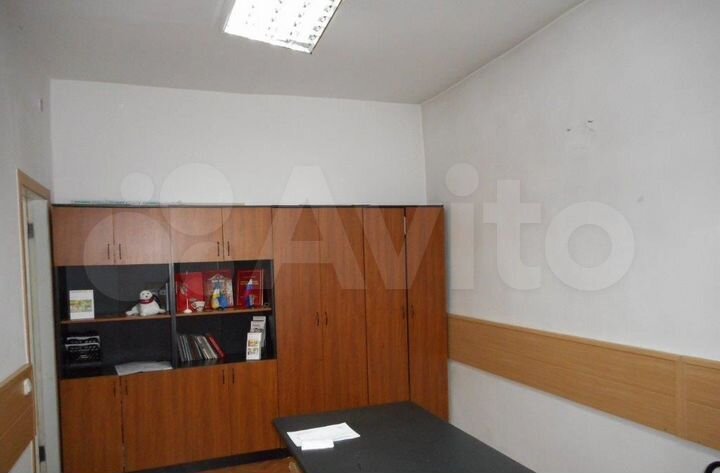 Нежилое помещение 222.5 кв. м