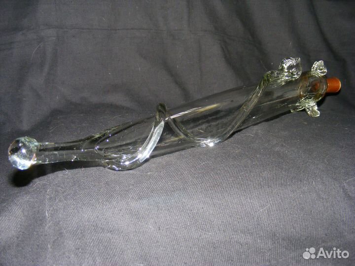 Бутылка стеклянная для вина (длина 52см)