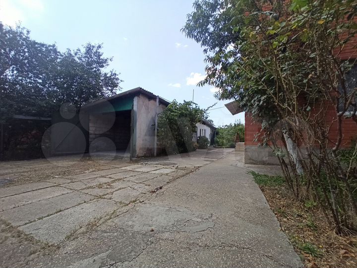 Дом 191 м² на участке 13 сот.