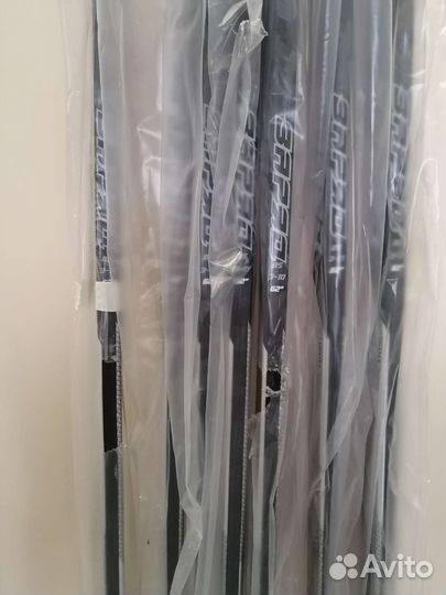 Клюшка Заряд Т-100 (новая,оригинал)