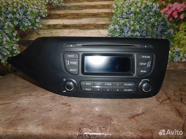Штатное головное устройство KIA cee'd SW