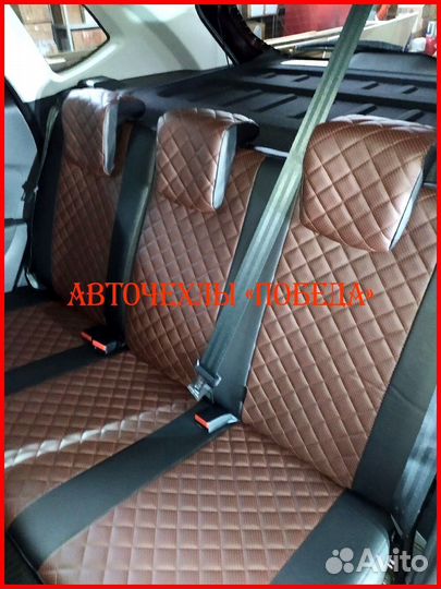 Чехлы Renault Kaptur из экокожи чёрно-коричневые
