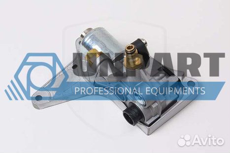 Тормозной клапан volvo 21707055