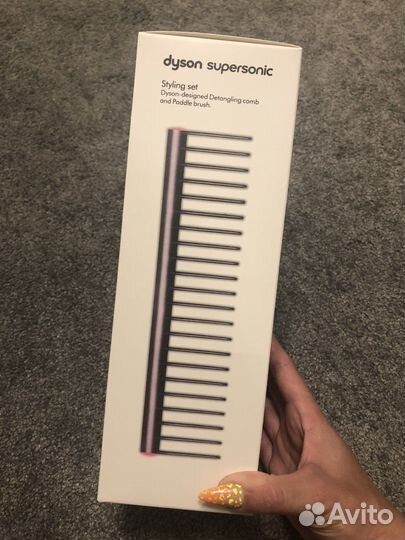 Расческа dyson