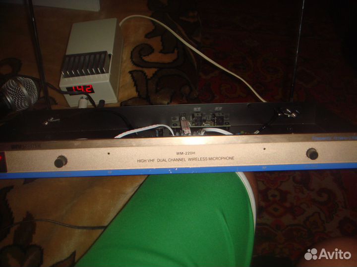 Микрофоны радио и шнуровые