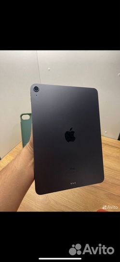 iPad air 4 64gb wifi cellular