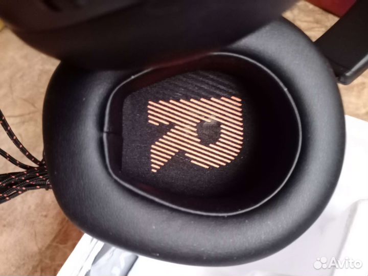 JBL quntum 200 новые