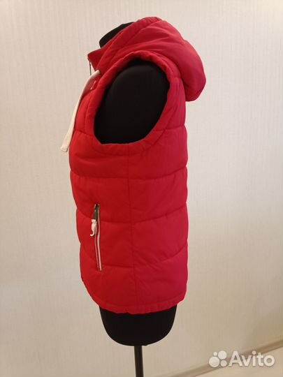 Жилет на девочку подростка 158-164 S