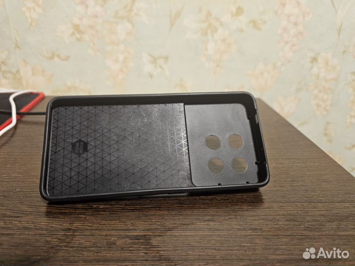 Противоударный чехол для Poco x6 pro