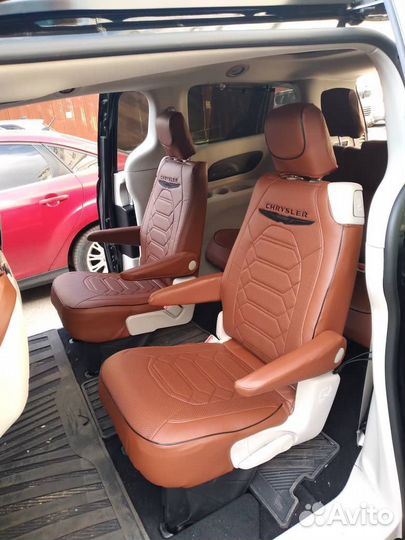Автомобильные чехлы на Chrysler Pacifica