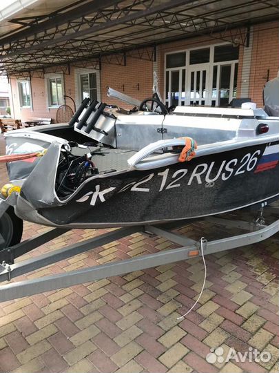 Лодка Триера 460