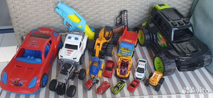 Детские машинки игрушки пакетом