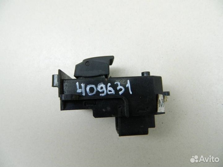 Кнопка стеклоподъемника Honda Civic 4D 2006-2012